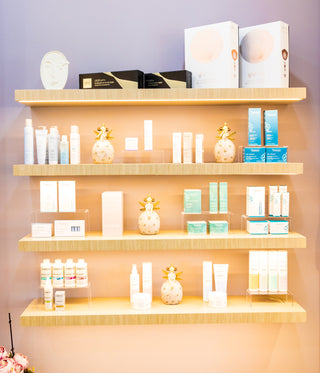 BRIDAL HAIRDRESSING AND MAKEUP